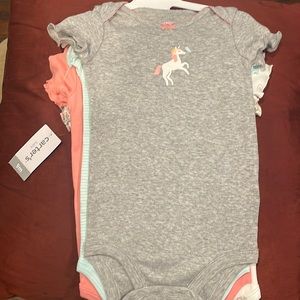 Carter’s 5 pack onesie 9M NWT
